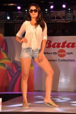 at the Launch of Bata shoes in Trident, Mumbai on 27th May 2013 (89).JPG